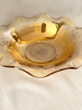 Jeannette Glass Floragold Vintage Serving Bowl 9 1/2" Louisa Etched Pattern